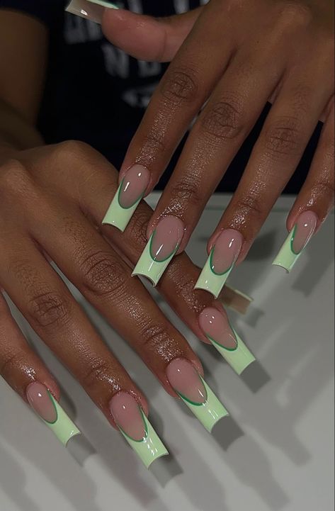 Jade Square Nails, Green Outline French Tip Nails, Green Acrylic French Tips, St Patricks Day Nails French Tips Green, French Tip Mint Green, Cute Green French Tip Nails, Green Outline Nails, Green And Black Nails Ideas, Green Nail French Tip