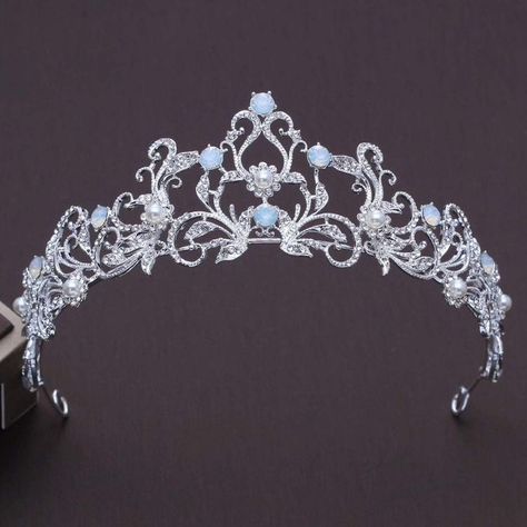 Crown Aesthetic, Pearl Tiara, Beautiful Tiaras, Bridal Hair Jewelry, Tiara Crown, Bridal Fashion Jewelry, Magical Jewelry, Crystal Tiaras, Wedding Bridal Jewellery