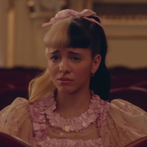 K-12 Melanie Martinez, Melanie Martinez Photography, Fav Song, Drama Club, Halsey, Pose Reference Photo, Aesthetic Icon, Female Singers, Melanie Martinez