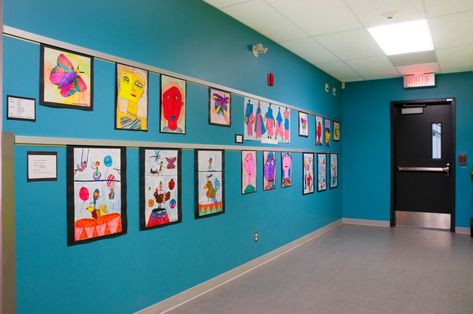 Casso Display Rail Hangs Children's Art in Schools Beautifully | AS Hanging Hanging Art In School Hallway, School Art Display, School Pictures Display, Art Hanging System, Paper Organizer, School Hallways, Children's Art, Classroom Design, School Pictures