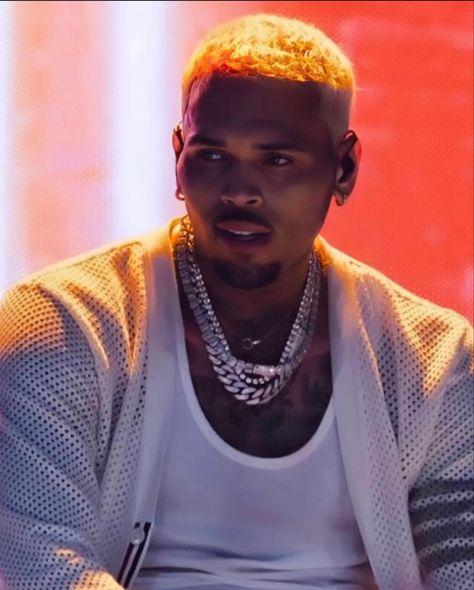 Chris Brown Funny, Chris Brown Photos, Chris Brown Photoshoot, Chris Brown Wallpaper, Chris Brown X, Tupac Pictures, Chris B, Chris Brown Pictures, Chris Brown Videos