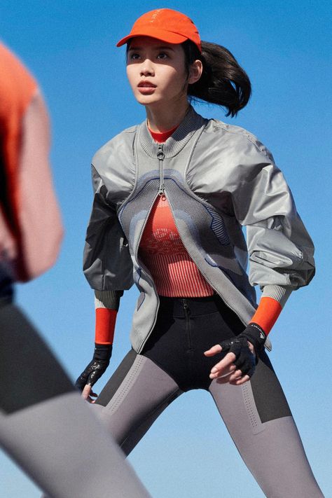 Thigh High Boots With Skirt, Look Adidas, Adidas Stella Mccartney, Cyberpunk Fashion, Style Sportif, Futuristic Fashion, Adidas By Stella Mccartney, Activewear Fashion, Performance Wear