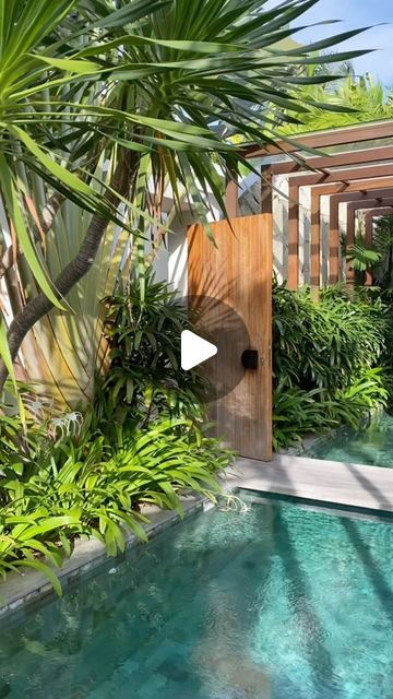 Bali Bungalow, Cabana Design, Bali Design, Tropical Living, Outdoor Spa, Design Garden, Beautiful Villas, Seminyak, Tropical Landscaping