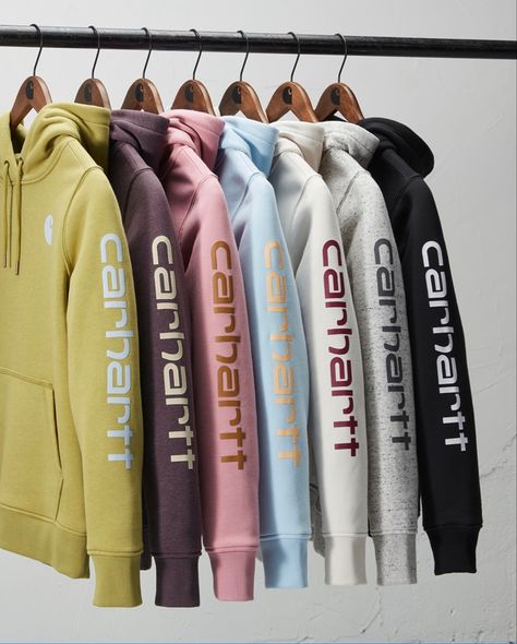 Carhartt Hoodie Aesthetic, Carhartt Sweatshirt Women, Women’s Carhartt, Carhartt Fits, Carhartt Women Outfits, Carhartt Aesthetic, Carhartt Vest Outfit, Carhartt Women's Outfit, Carhartt Hoodies