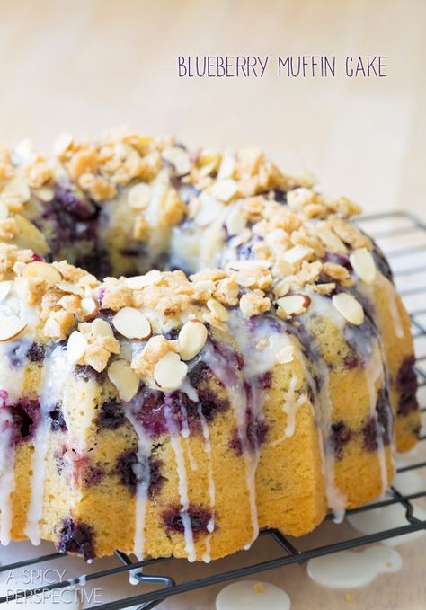 Blueberry Muffin Bundt Cake! Simple and sweet blueberry cake loaded with blueberries and topped with a crispy crumb topping. This blueberry cake is a sensation Blueberry Bunt Cake, Blueberry Muffin Cake, Blueberry Cake Recipes, A Spicy Perspective, Torte Cupcake, Muffin Cake, Blueberry Muffin, Blueberry Cake, Bundt Cakes Recipes