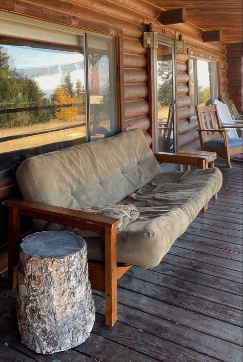 70s Western Aesthetic Home, Montana Ranch House Interior, Ranch Aesthetic House, Country House Aesthetic Interior, Cozy Farm Home, Granola House, Western Aesthetic Home, Cabin Design Interior, Cabin Core Aesthetic