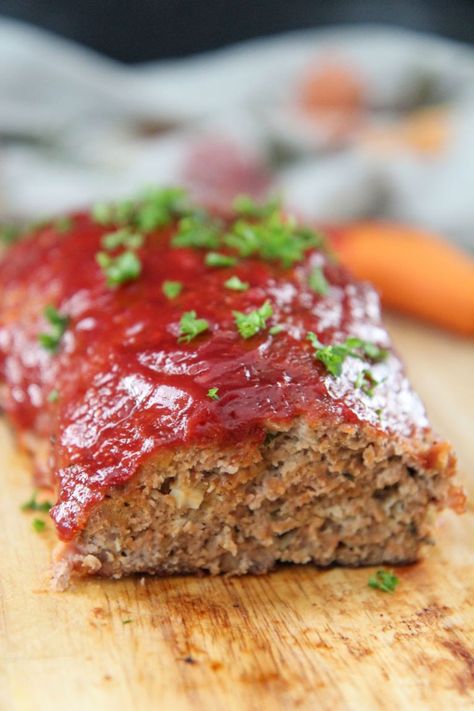 Classic Turkey Meatloaf - Cooked by Julie Meatloaf With Ground Turkey, Shrimp Stuffed Peppers, Ground Turkey Meatloaf Recipes, Turkey Meatloaf Recipe Easy, Turkey Meatloaf Healthy, Easy Turkey Meatloaf, Turkey Meatloaf Muffins, Ground Turkey Meatloaf, Turkey Recipes Healthy