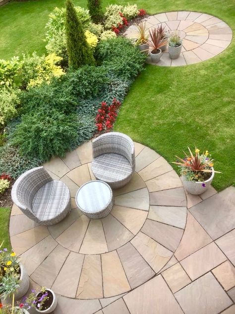 Patios Paving installers in Hartburn, Fairfield Stockton-on-Tees Circular Garden Design, Circle Patio, Circular Lawn, Landscaping Garden Design, Small Garden Plans, Curved Patio, Circular Patio, Garden Seating Area, Vegetable Garden Raised Beds