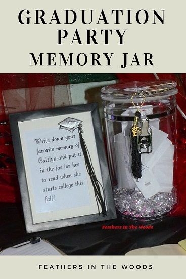 How to make a memory jar for your child's graduation party! Super easy to personalize! Graduation Well Wishes Ideas, Graduation Keepsake Ideas, Graduation Memories Ideas, Memory Jar Graduation, Graduation Diy Decorations, Graduation Display, Graduation Party Desserts, Graduation Memories, Memory Jars