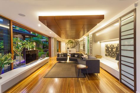 recessed lighting behind floating wood ceiling Modern Tropical House, Home Gym Design Garage, Tropical House Design, Tropical Interior, Architecture Model Making, 5 Bedroom House, Tropical House, Modern Tropical, Tropical Houses