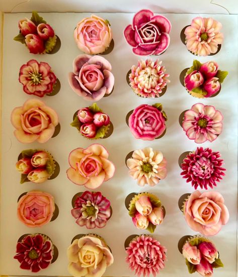 Wildflower Cupcakes Birthday, Floral Cupcake Ideas, Wildflower Cupcakes, Valentine Cupcakes, Floral Cupcakes, Valentines Cupcakes, Flower Cupcakes, Cupcake Ideas, Birthday Cupcakes