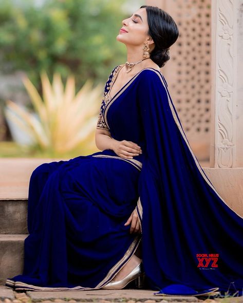 Parvati Nair, Moti Lace, Royal Blue Saree, Engagement Saree, Velvet Saree, Blue Silk Saree, Pearl Work, Bridesmaid Saree, Wedding Dress Outfit