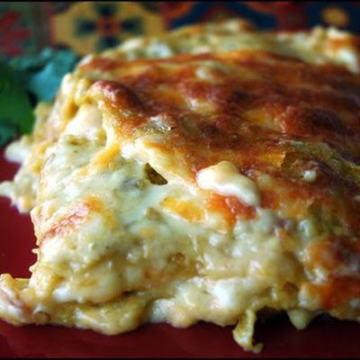 Chicken Enchilada Lasagna, Enchilada Lasagna, Queso Dip, Chicken Enchilada, Think Food, Yummy Eats, Mexican Dishes, Tex Mex, Ravioli