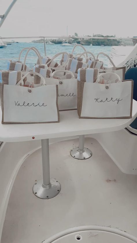 Bachelorette Beach Weekend, Cruise Bachelorette Party, Beach Bachelorette Party Favors, Charleston Bachelorette Party, Bachelorette Party Gift Bag, Bachelorette Party Favor Bags, Classy Bachelorette Party, Bachelorette Gift Bags, Bachelorette Party Bags