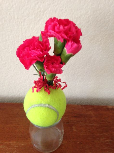 Tennis Centerpieces, Tennis Ball Crafts, Tennis Decorations, Tennis Party Decorations, Tennis Birthday, Tennis Center, Tennis Party, Beach Tennis, Tennis Team