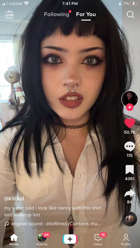 90s Goth Makeup, Moody Makeup, Dark Makeup Looks, Under Eye Makeup, Punk Makeup, Alt Makeup, Swag Makeup, Alternative Makeup, Ethereal Makeup