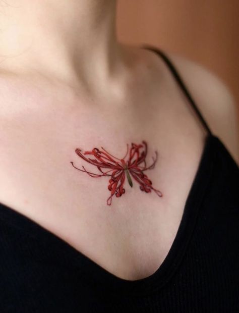 Tato Phoenix, Tato Henna, Tattoos Unique, Spider Lily, Inspiration Tattoos, Thigh Tattoos, Red Ink Tattoos, Tatuaje A Color, Lily Tattoo