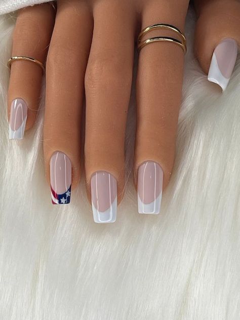 French Tip American Flag Nails, Coffin Shape 4th Of July Nails, Colorful French Tip Nails With Design, French Tip Nails With Design Fourth Of July, 4th Of July Nail Designs Chrome, White Forth Of July Nails, Nails Acrylic Fourth Of July, Simple 4th Of July Nails Acrylic, Elegant Fourth Of July Nails