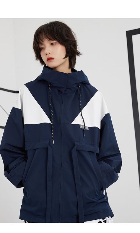 Women Short Coat, Hoodie Ootd, Color Block Hoodie, Short Coats Women, Stand Collar Jackets, Sports Coat, Standing Poses, Virtual Fashion, Fashion Design Drawings