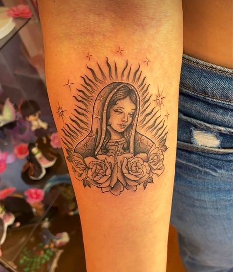 Virgin Mary Tattoos, Mary Tattoos, Ribs Tattoo, Virgin Mary Tattoo, God Tattoo, Mary Tattoo, Hand Tattoos For Girls, Sak Yant Tattoo, Pretty Hand Tattoos