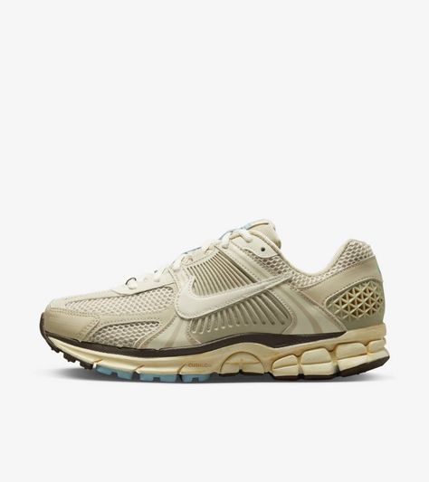 Explore and buy the Women's Zoom Vomero 5 'Oatmeal'. Stay a step ahead of the latest sneaker launches and drops. Vomero 5 Outfit, Sneaker Closet, Nike Zoom Vomero 5, Nike Vomero, Zoom Vomero 5, Vomero 5, Nike Snkrs, Nike Models, Shoe Inspo