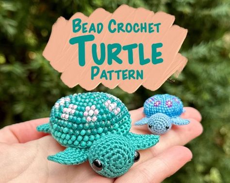 CauliCrochet - Etsy Bead Crochet Amigurumi, Crochet Beading, Beaded Turtle, Turtle Amigurumi, Crochet Turtle Pattern, Turtle Keychain, Mini Turtles, Crochet Tutorial Pattern, Crochet Chicken