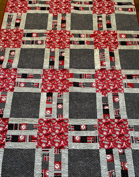 Alabama Quilt, Football Quilt, Crimson Tide Fans, Hendersonville Nc, Long Arm Quilting Machine, Patriotic Quilts, Pdf Quilt Pattern, Alabama Football, University Of Alabama