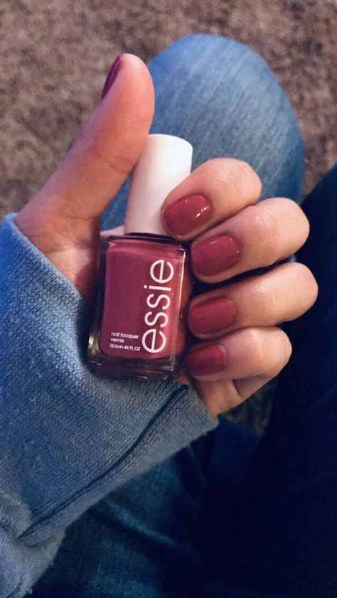 “mrs always-right” Essie Mrs Always Right, Mrs Always Right, Essie, Hair And Nails, Nail Polish, Nails, Hair, Beauty