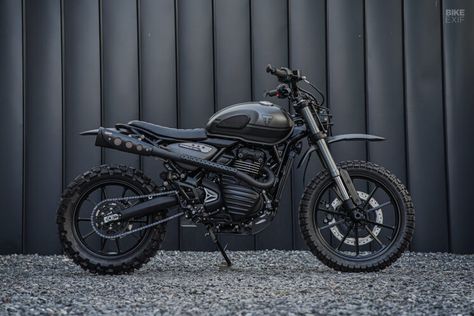 Wicked Cool: K-Speed's custom Triumph Scrambler 400 X and Speed 400 | Bike EXIF Custom Triumph, Motorcycle Ideas, Street Scrambler, Scrambler Custom, Triumph Scrambler, Bike Exif, Custom Strap, Bobber Chopper, Triumph Motorcycles