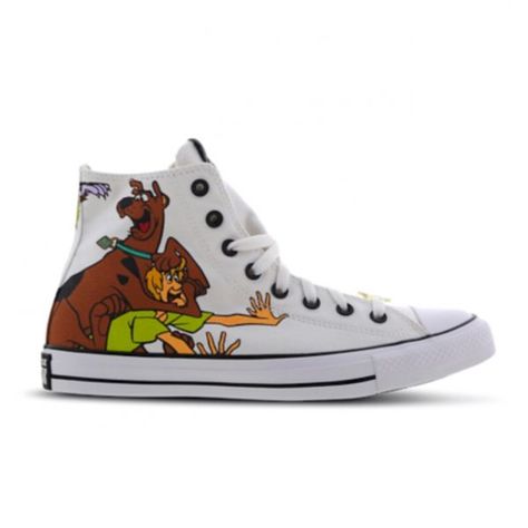 This Chuck Taylor All Star classic has two different illustrations on every side. You will see Shaggy and Scooby and on the other side is Ghost Clown, Wolf man and Sea Captain.  #Affiliate #ConverseXScoobyDoo #ConverseLimitedEdition #ScoobyDoo #ConverseScoobyDoo #ConverseScoobyDooWhite #ConverseScoobyDooHi Shaggy And Scooby, Wolf Man, Sea Captain, Baddie Fits, Bad Guys, Hot Sneakers, Converse Sneakers, Converse Chuck Taylor All Star, Chuck Taylor All Star