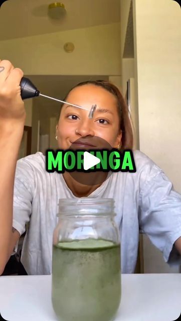 Health Hub on Instagram: "What happens if a woman drinks Moringa Powder? 😳🌿
Find it in the link in my bio! 👉🔗 

#womenshealth #woman #health #moringa #healthy #healthfacts  #wellness #wellnesstips #womenswellness #moringapowder #moringabenefits #supplements #superfood #reels #explore #trending" How To Use Moringa Powder, Moringa Benefits For Women, Metamucil Benefits, Moringa Powder Recipes, What Is Moringa, Moringa Recipes, Moringa Benefits, Woman Health, Moringa Powder