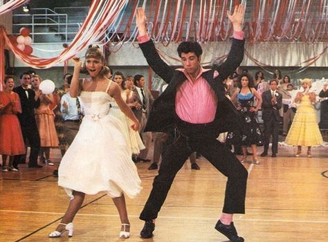 Grease (Dance Scene) Grease Quotes, Grease Film, Grease Dance, Grease Characters, Grease John Travolta, Olivia Newton John Grease, Sandy And Danny, Alan Ruck, Grease 1978