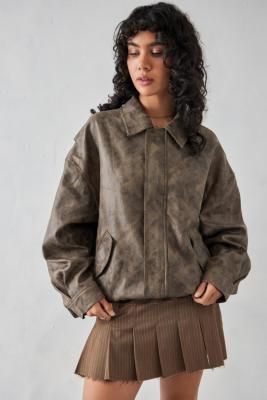 Brown Fits, Clothing Pieces, Brown Leather Jacket, Oversized Silhouette, Latest Styles, Brown Leather, Fitness Models, Urban Outfitters, Bomber Jacket