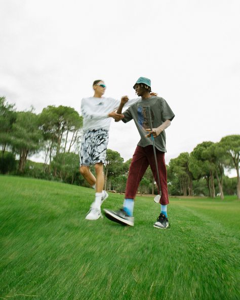 Golf Street Style, Golf Editorial, Golf Shoot, Golf Photoshoot, Lululemon Golf, Golf Streetwear, Streetwear Poses, Golf Course Photography, Golf Photography