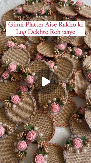 Rakhis by Gift Pitara on Instagram: "Ginni/Coin Packing Ideas  This BOHO Theme coin platters are going out for an engagement ceremony. They look so aesthetic and the organza potlis add to the look.  Coin Platter, Ginni Pouch, Gifting ideas, Wedding, Return favours, Coin Pouch  #coinpouch #ginniplatter #ginnipouch #coinpackings #coins #coingifting #ginni #coinplatter #returngifts #weddingfavors" Ginni Packing Idea, Coin Gift Packing Ideas, Engagement Return Gift Ideas, Coin Decoration Ideas For Wedding, Rakhi Platter Ideas, Silver Coin Decoration Ideas, Silver Coin Packing Ideas For Wedding, Coin Packing Ideas For Wedding, Engagement Platter Ideas