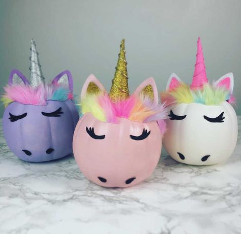 Unicorn Pumpkin Carving, Book Character Pumpkins, Decorating Pumpkins, Pumkin Decoration, Pumpkin Idea, Church Halloween, Pumpkins For Halloween, Halloween Pumpkin Crafts, Creative Pumpkin Decorating