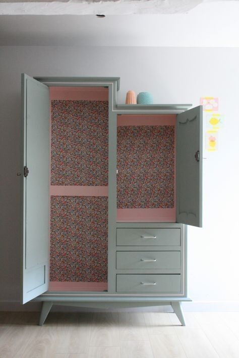 Bedroom Furniture Makeover, Hiasan Bilik Tidur, Vintage Cabinet, Nursery Storage, Vintage Bedroom, Vintage Cabinets, Farmhouse Furniture, Retro Home Decor, Furniture Restoration