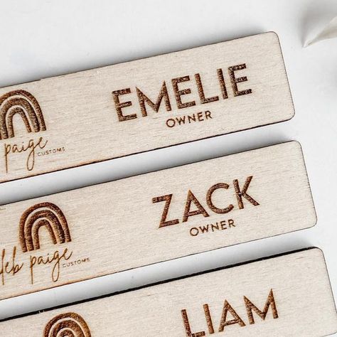 Caleb Paige Customs | Laser Engraving on Instagram: "Magnetic backing name badges 🤩 Calling all business owners, do you need name badges for you and your crew? We’d love to help. 🤍 Choose the shape, size and text! Let’s chat design ideas. #smallbusinessowners #smallbusinesssupport #smallbusinesstips #smallbusinesslove #namebadges #woodnamebadge #nametags #smallbusinessmarketing #805businesses #805community #santabarbaracommunity" Name Badges Ideas, Name Badge Design, Chat Design, Wood Tags, Working Space, Wooden Names, Iphone Wallpaper Tumblr Aesthetic, Name Badges, Badge Design