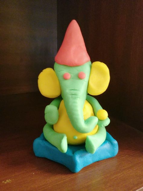 Clay Ganesha, Clay Crafts For Kids, Goddess Decor, How To Make Clay, Cardboard House, Ganesha Painting, Ganesh Chaturthi, Play Dough, Indian Festivals