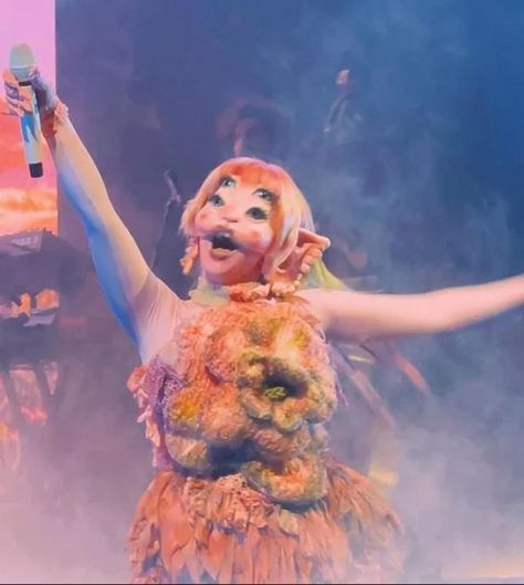 Melanie Portals, Melanie Martinez Outfits, Portals Tour, Melanie Martinez Portals, Arte Van Gogh, Concert Photos, Melanie Martinez, Favorite Person, Adele