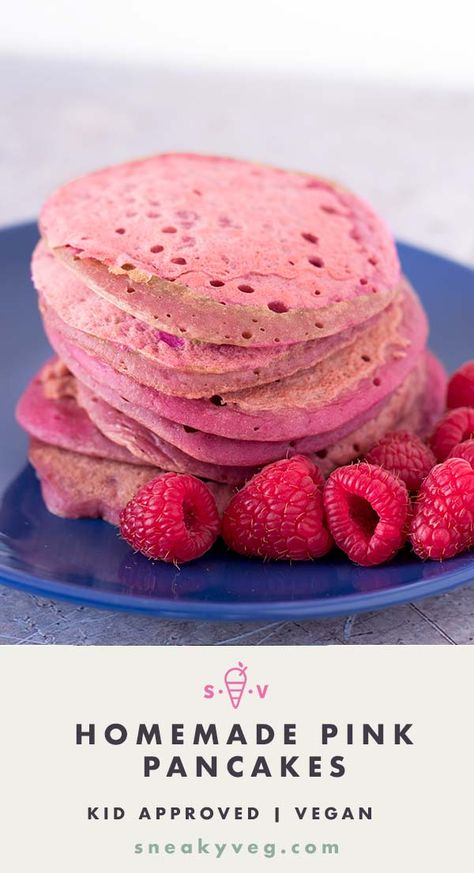 Delicious and healthy homemade pink pancakes that are perfect to make for breakfast this Pancake Day or indeed any day of the year if you love pink! No food colouring. Suitable for vegans. Healthy Pink Pancakes, Pink Vegan Food, Healthy Pink Food, Pink Dinner Food, Pink Pancakes Recipe, Pink Healthy Food, Pink Meals, Pink Foods For Party, Pink Food Recipes