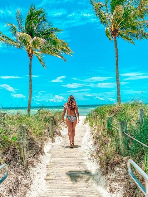 Smathers Beach is one of the best stretches of beach in Key West. Best Beaches In Key West, Smathers Beach Key West, Key West Florida Vacation, Key West Beach, Florida Keys Travel, Key Biscayne Florida, Florida Keys Road Trip, Best Beach In Florida, Florida Nature