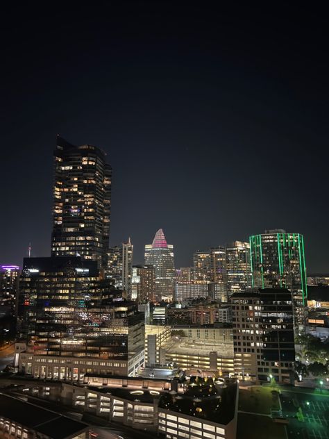 Atlanta Nightlife Outfit, Downtown Atlanta At Night, Atl At Night, Downtown Atlanta Aesthetic, Atlanta Aesthetic, Atlanta Nightlife, Atlanta Buckhead, Night Out Summer, City Nightlife