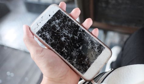 You don't really have to break your phone for your video shoot. Shatter the fourth wall in After Effects with this easy-to-follow tutorial. Cracked Phone, Cracked Phone Screen, Iphone Screen Repair, Broken Phone, Cracked Screen, Car Wax, Screen Repair, Easy Beef, Iphone Screen