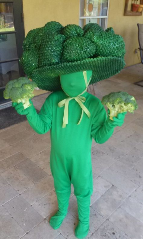 Broccoli costume Vegetable Costumes Diy, Broccoli Costume Diy, Broccoli Costume, Foxxy Cleopatra, Best Baby Costumes, Nutrition Month Costume, Cheese Costume, Vegetable Costumes, Cleopatra Halloween Costume