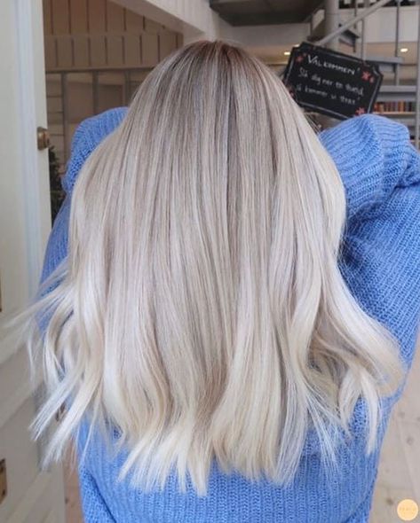 Here’s how to get 2022’s trending spring hair colour — ‘expensive blonde’ - Cool Blonde Balayage Hair, Short Blonde Hair Bridesmaid, Platinum Blonde Hair With Ash Lowlights, Cool Beige Blonde Hair Balayage, Natural Blonde Hair Short, Light Blonde With Dark Roots, Blonde Hair Inspiration 2023, Short Vanilla Blonde Hair, Dimensional Vanilla Blonde