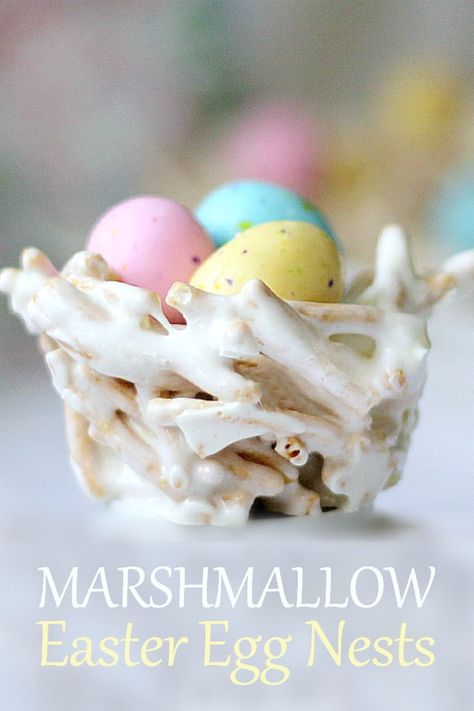 Edible Bird Nests For Easter, Easter Nests Chow Mein, Easter Rice Krispie Treats Bird Nests, Easter Haystacks Bird Nests, Easter Egg Nests Recipe, Bird Nest Snack, Bird Nest Dessert, Easter Birds Nest Treats, Easter Egg Nest Cookies