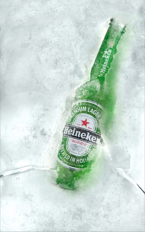 Ice Cold Heineken Lager Beer Drinks Wallpaper, Ice Beer, Cold As Ice, Heineken Beer, Beer Photography, Black Wall Clock, Cosmetics Photography, Lager Beer, Food Drink Photography