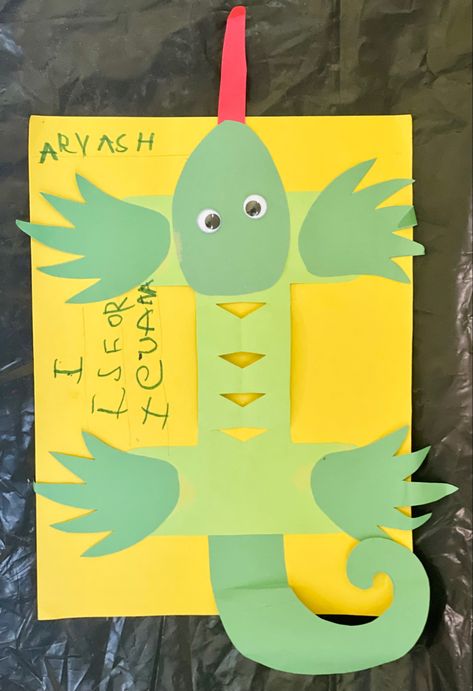 Letter I For Insect, I Is For Iguana Craft, I For Iguana Craft, Iguana Craft Preschool, Iguana Craft, I Is For Iguana, Lizard Craft, Letter I Crafts, Prek Art