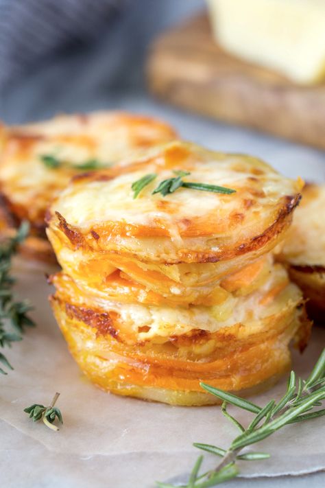 Potato Gratin Stacks, Potato Stacks Recipes, Sweet Potato Stacks, Cheesy Potato Gratin, Cheese Scalloped Potatoes, Scalloped Sweet Potatoes, Eggs Healthy, Scalloped Potato, Potato Stacks